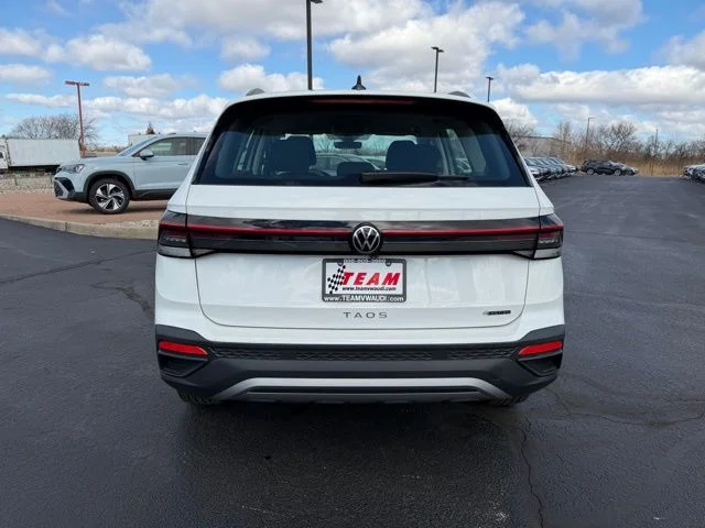 New 2026 White Volkswagen 1.5T S image 4