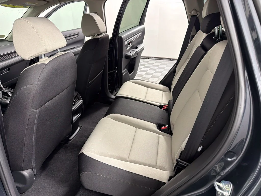 Used 2024  Honda EX image 15