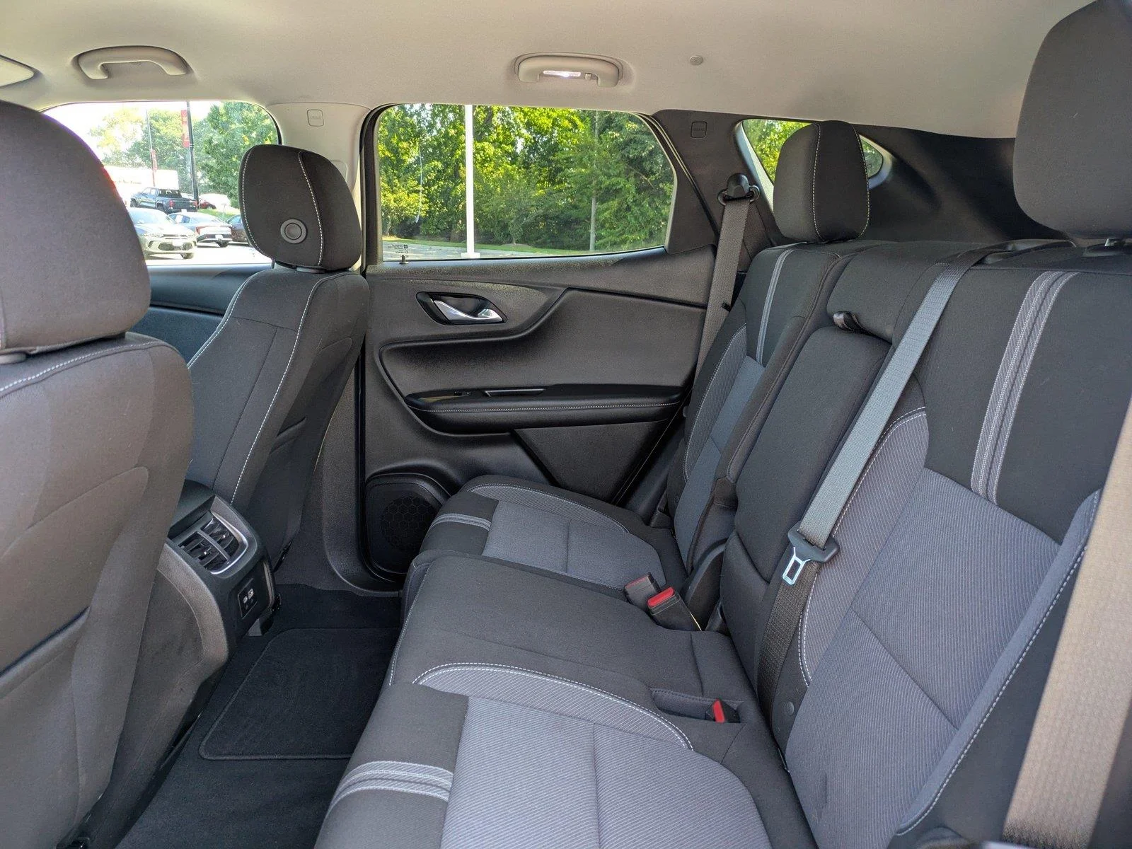 Used 2025 Riptide Blue Metallic Chevrolet LT image 14