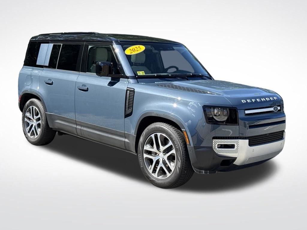Used 2025 Blue Land Rover S image 3