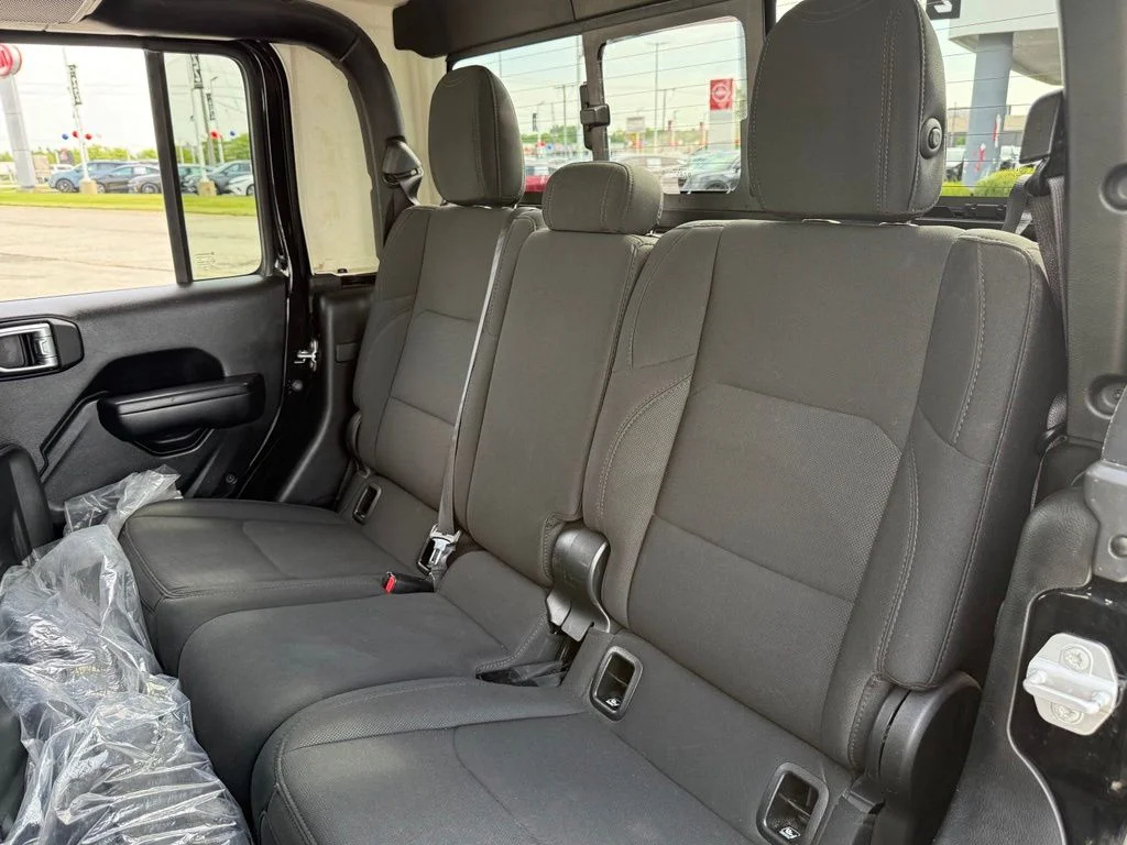 Used 2021 Black Jeep Willys image 25