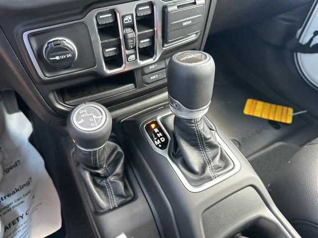 2025 Jeep Gladiator High Tide - Photo 27