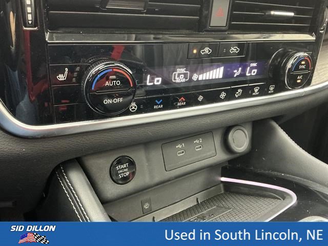 Used 2024 Boulder Gray Pearl Nissan Platinum image 12