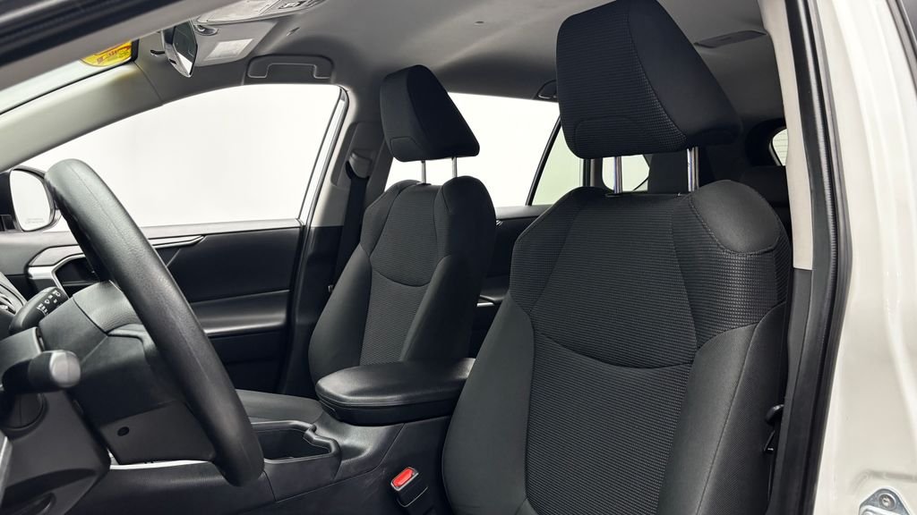 Used 2024 White Toyota LE image 10