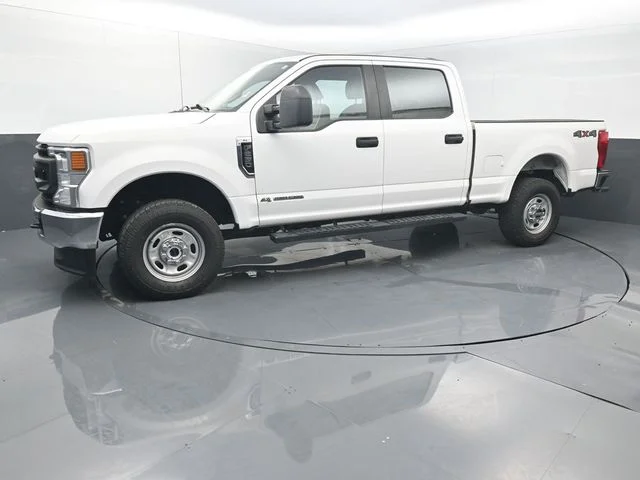 Used 2021 White Ford XLT image 2