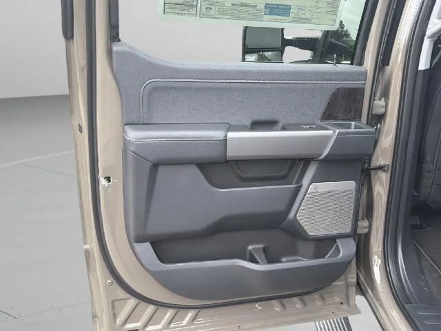 New 2026 Marsh Gray Ford F-250® Lariat® image 21