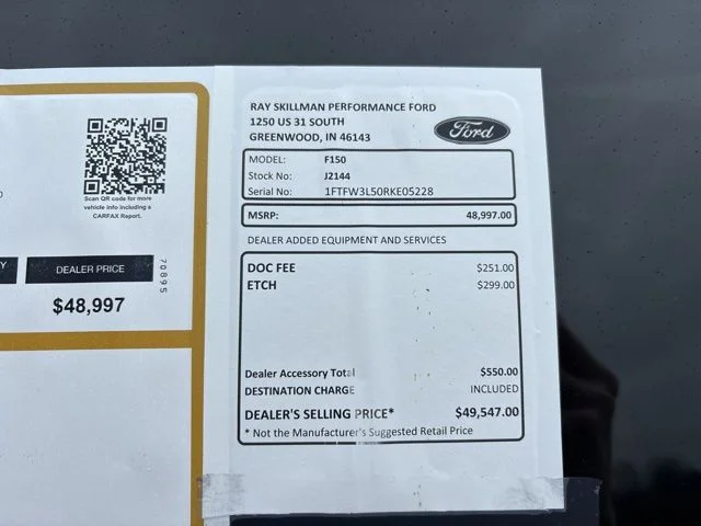 Certified Used 2024 Oxford White Clearcoat Ford XLT image 3