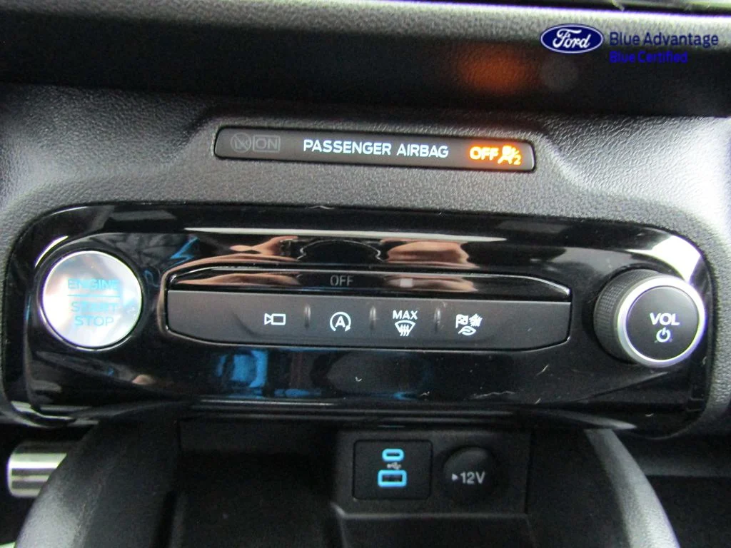 Certified Used 2023 Oxford White Ford ST-Line Select image 36