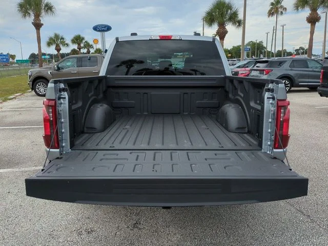 New 2026 Iconic Silver Metallic Ford XLT image 13