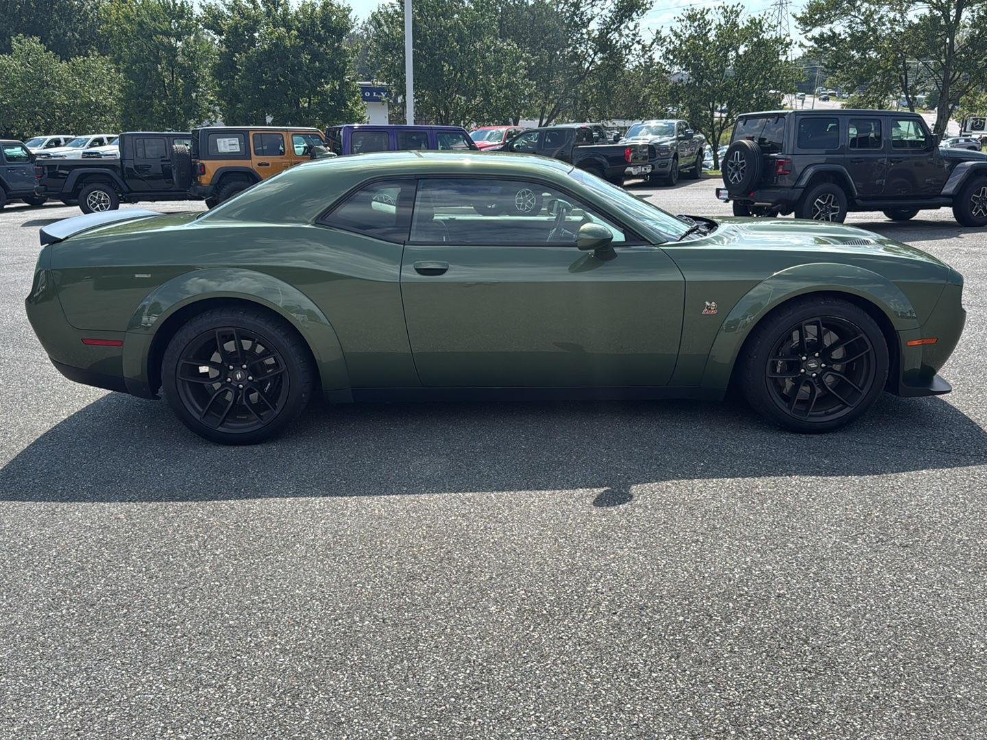 Used 2022 F8 Green Dodge R/T Scat Pack Widebody image 7