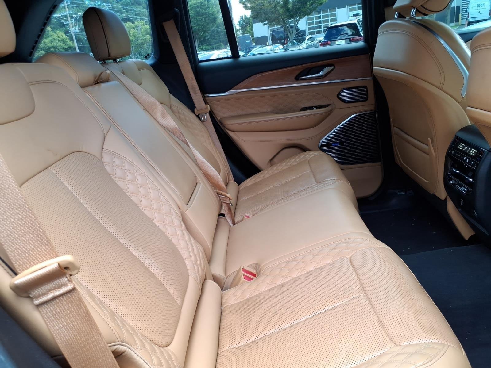 Used 2022 Bright White Clearcoat Jeep Summit Reserve image 28
