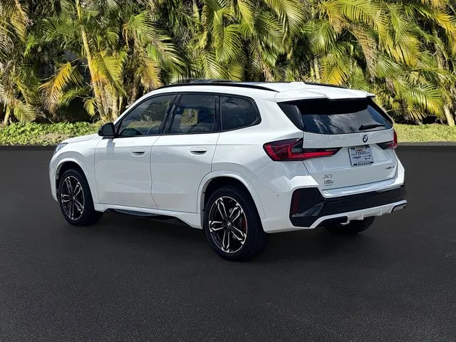 Used 2026 White BMW xDrive28i image 7
