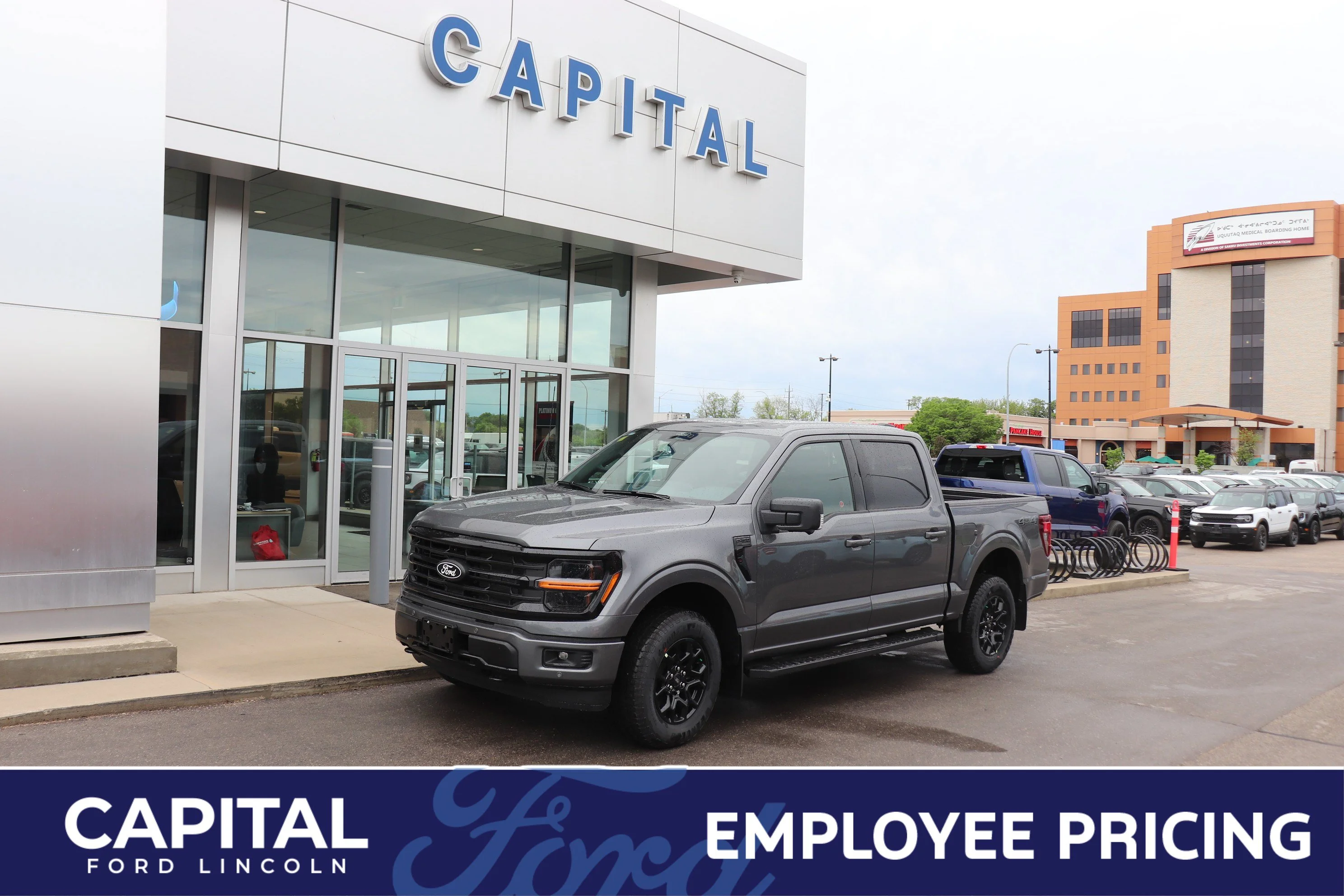 New 2026 CARBONIZED GREY METALLIC Ford XLT image 1