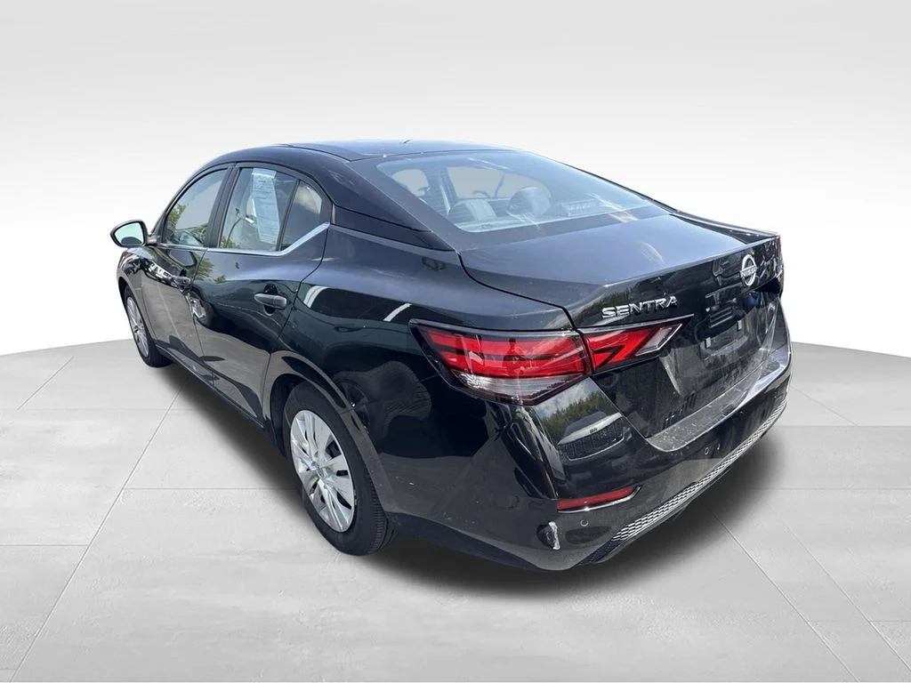 Used 2025 Black Nissan S image 4