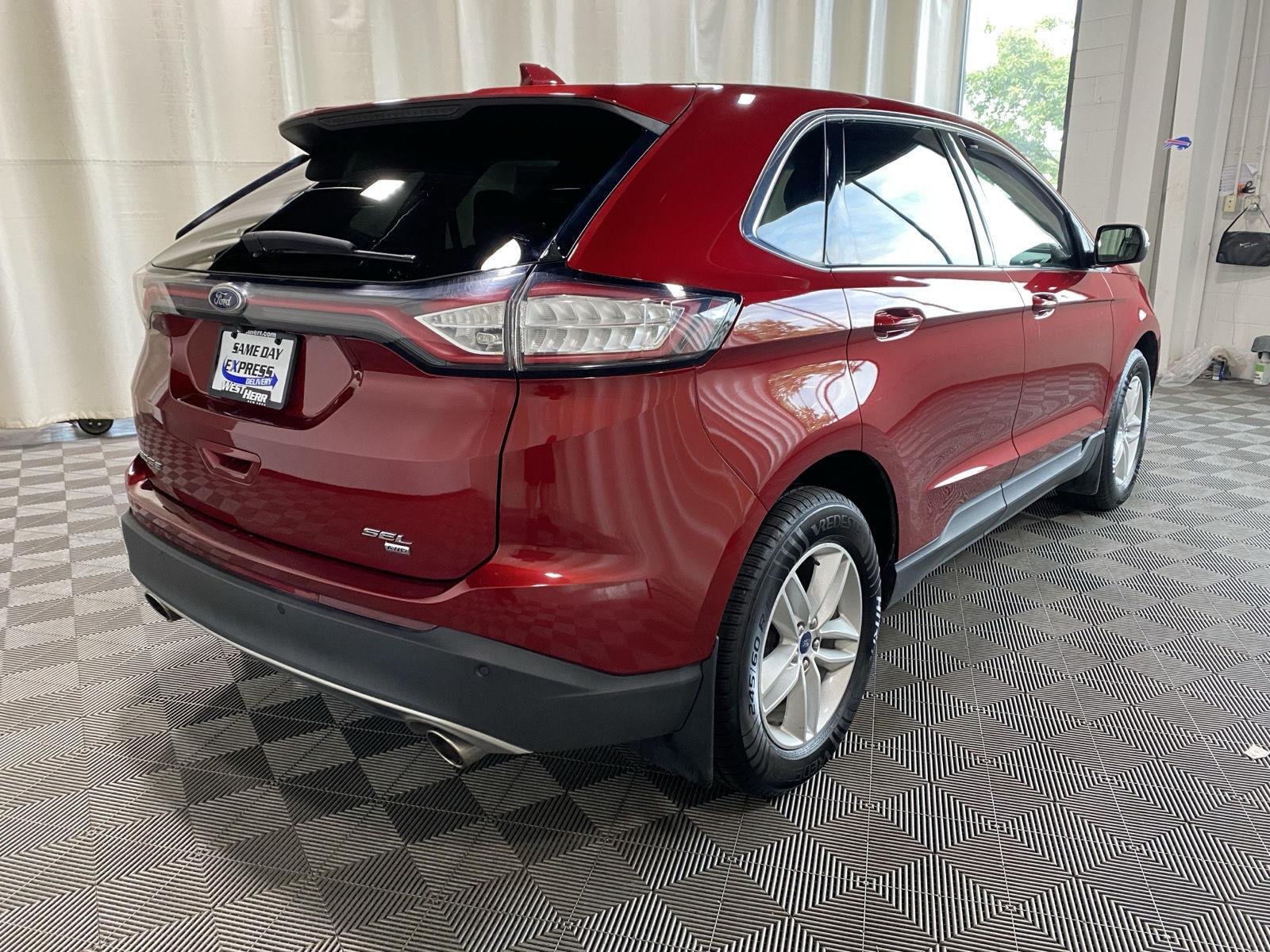 Used 2018 Ruby Red Metallic Tinted Clearcoat Ford SEL image 7