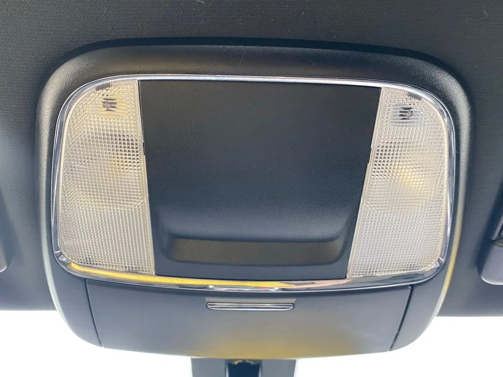 Used 2023 Gray Dodge SXT image 22