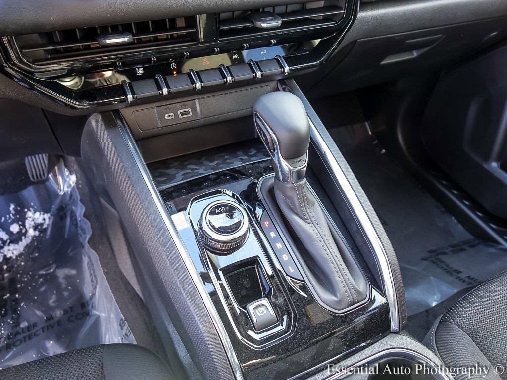 2026 GMC CANYON - Image 18