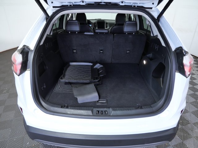 Used 2024 White Ford SEL image 7