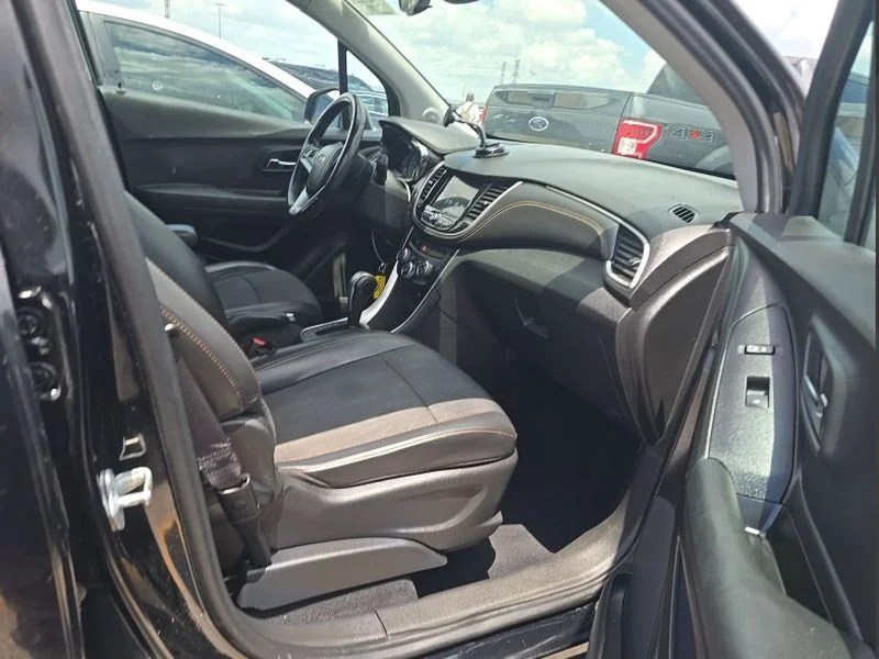 Used 2019 Mosaic Black Metallic Chevrolet LT image 28