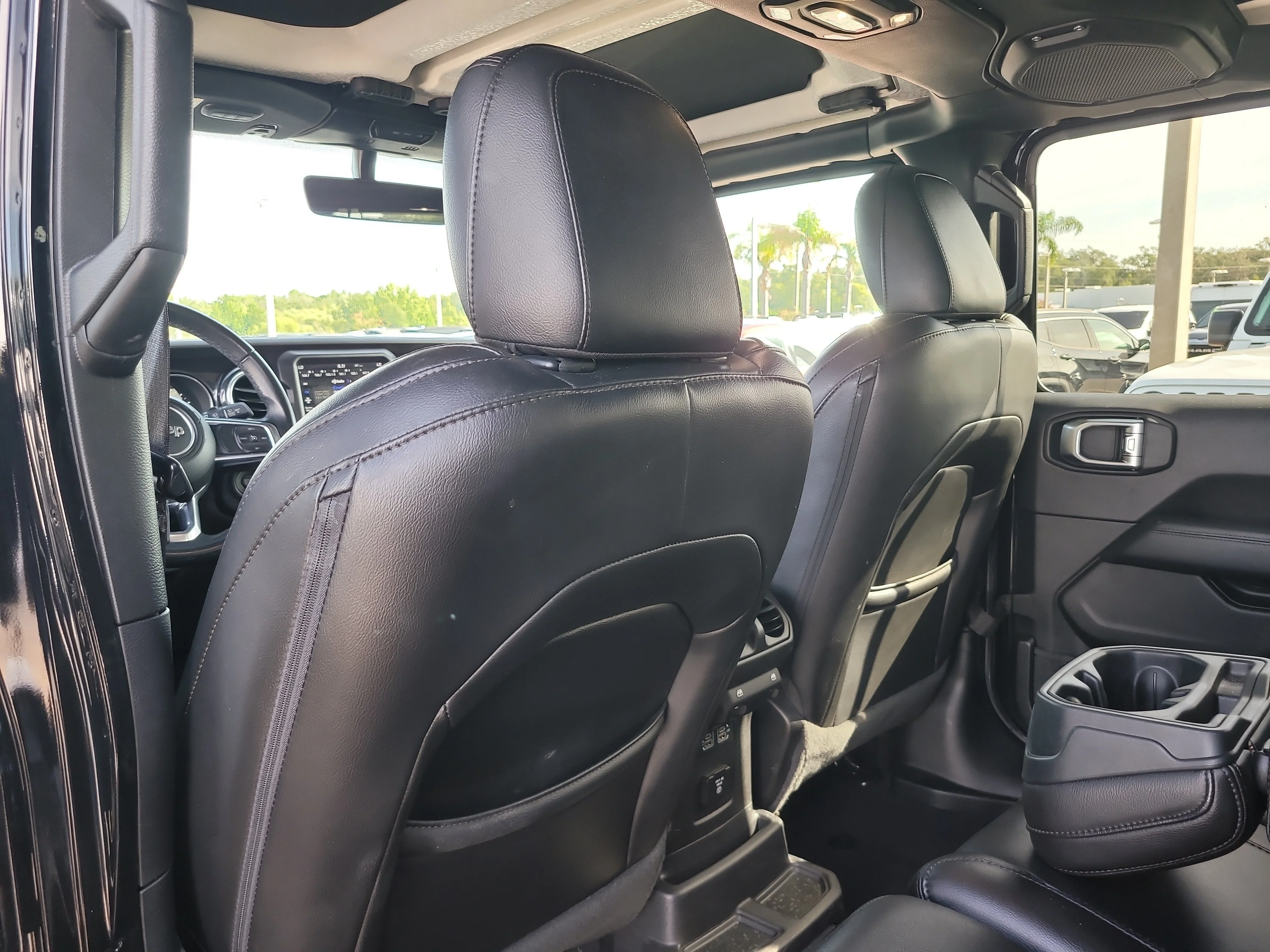 Used 2020 Black Clearcoat Jeep Sahara Altitude image 12