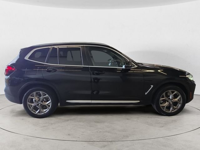 Used 2023 Black BMW xDrive30i image 4