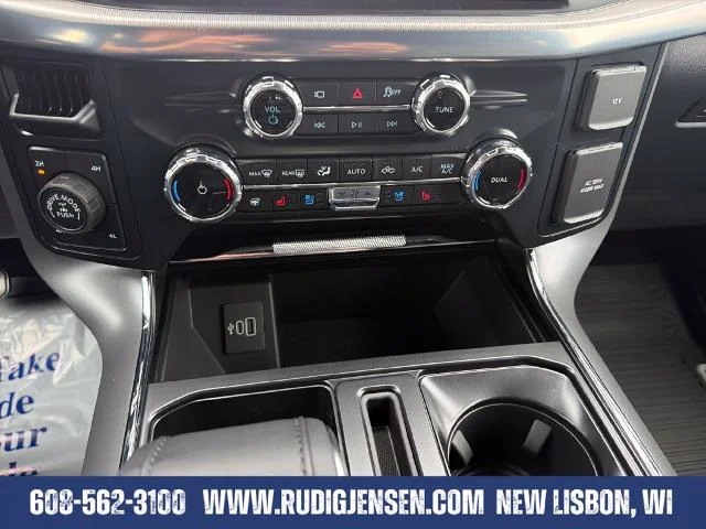 New 2026 Carbonized Gray Metallic Ford Lariat® image 46