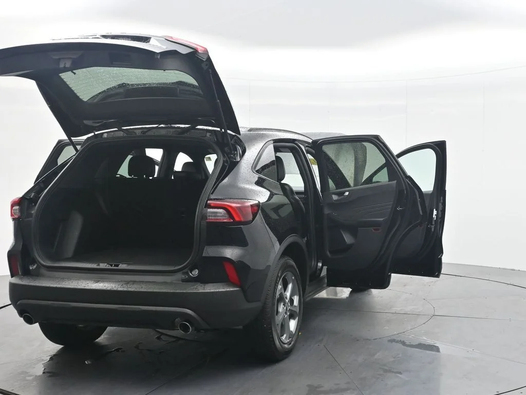 2025 Ford Escape ST-Line - Photo 43