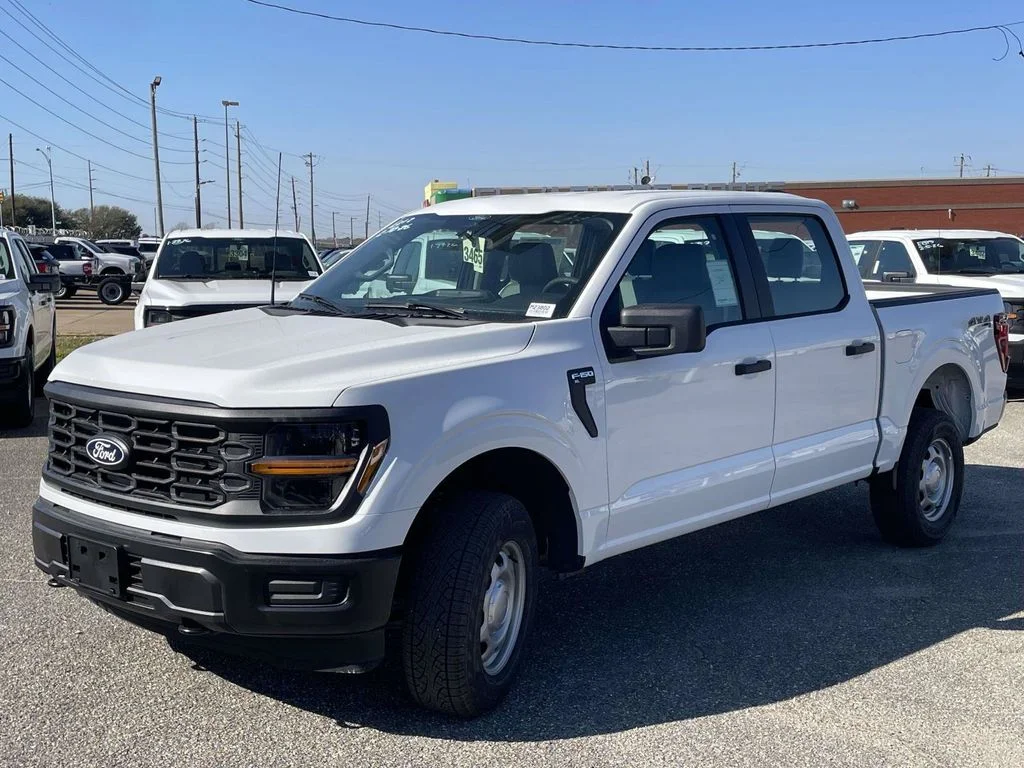 New 2026 White Ford XL image 7