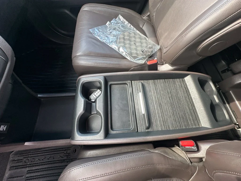 Used 2018  Honda EX-L image 18