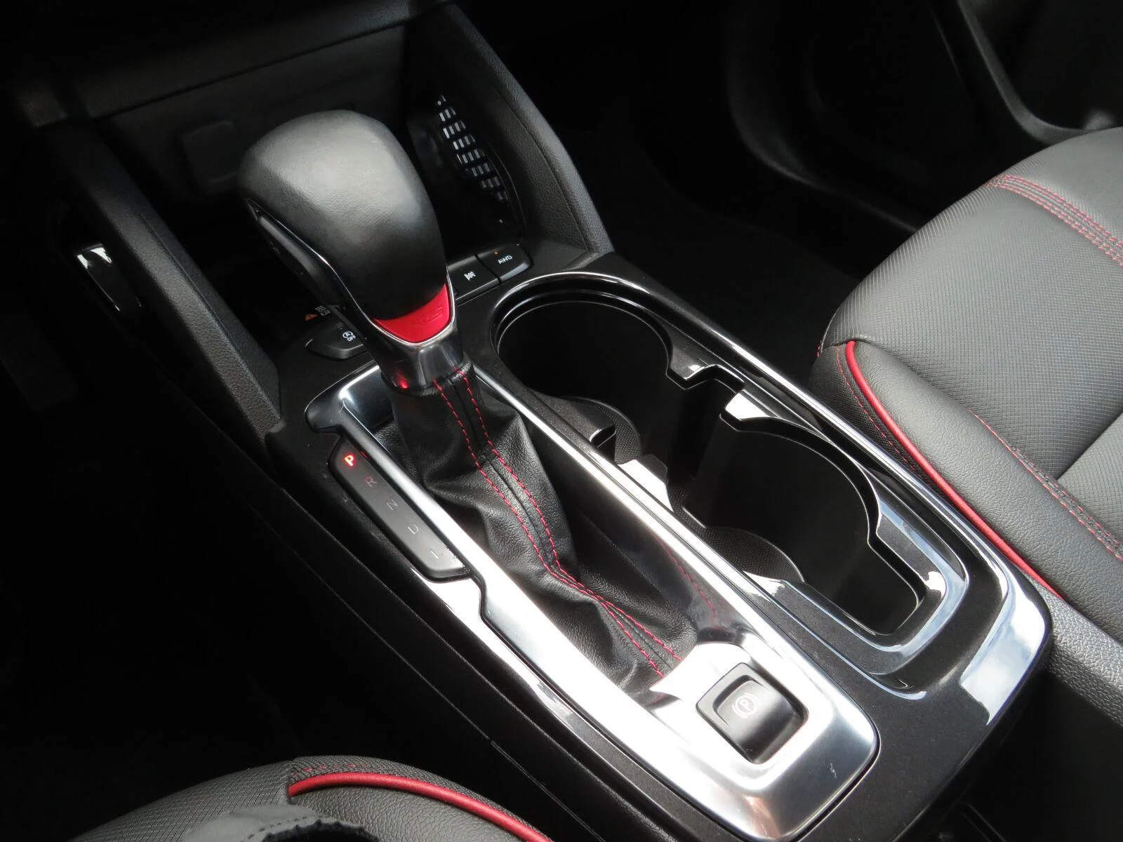 Used 2025 Mosaic Black Metallic Chevrolet RS image 27