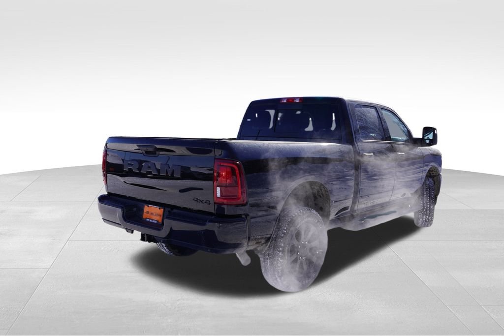 New 2026 Diamond Black Crystal Pearl-Coat Exterior Paint RAM Tradesman image 3