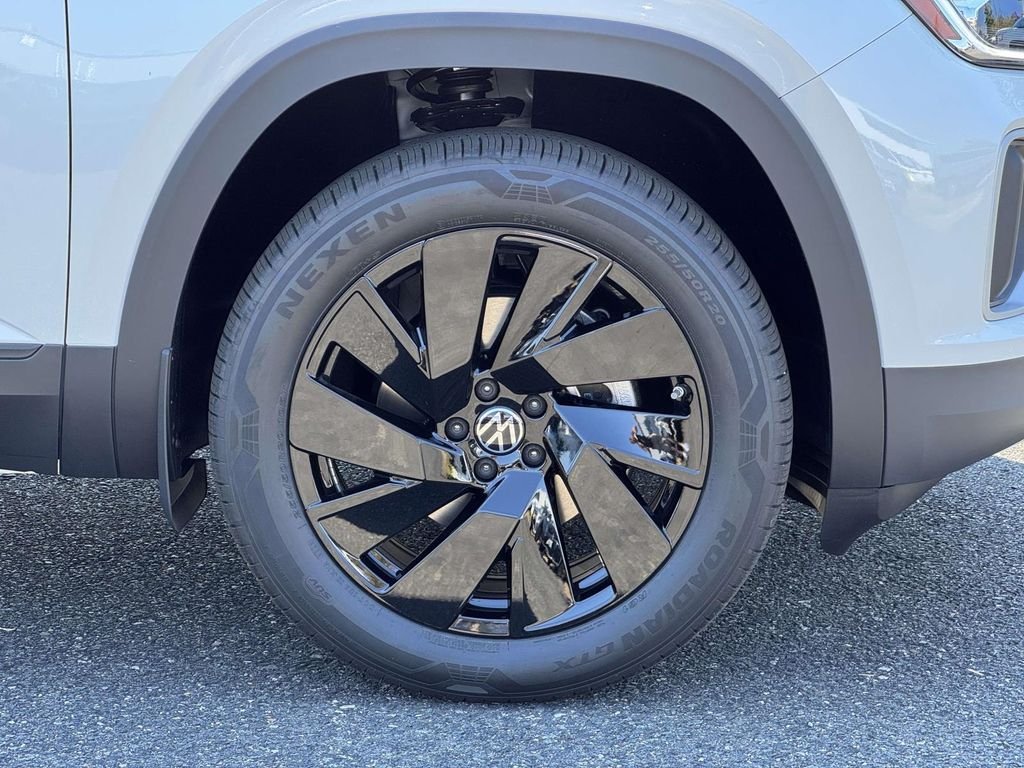 2026 Volkswagen Atlas SE w/Tech - Photo 11