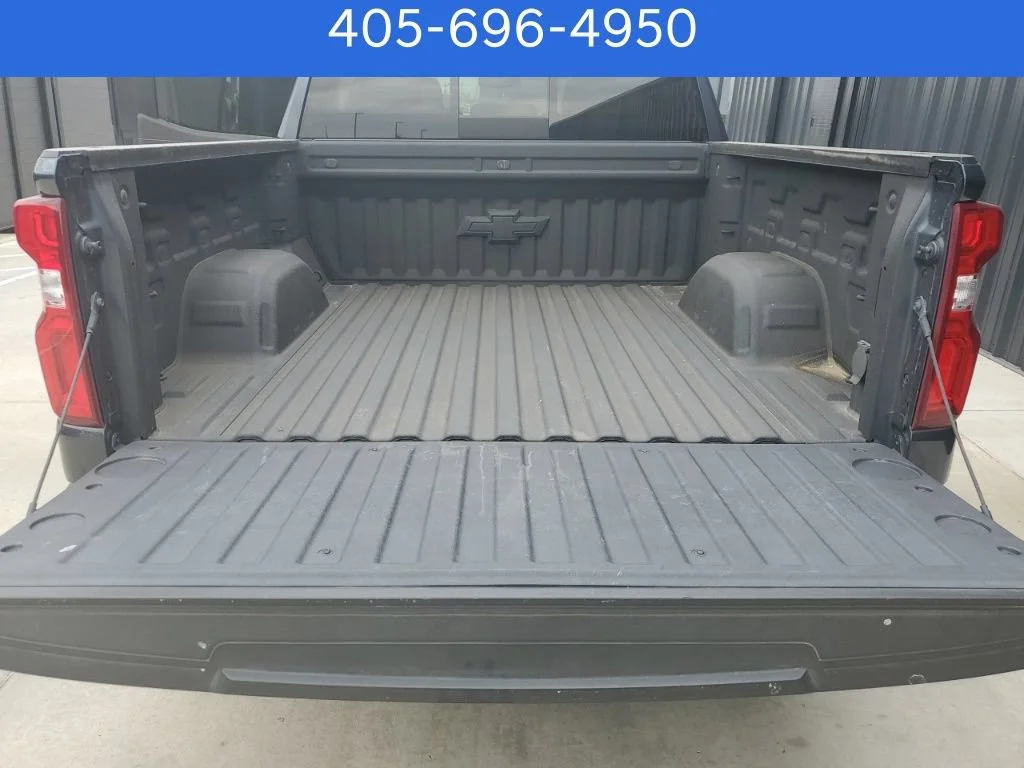 Pre-Owned 2021 Chevrolet Silverado 1500 LTZ