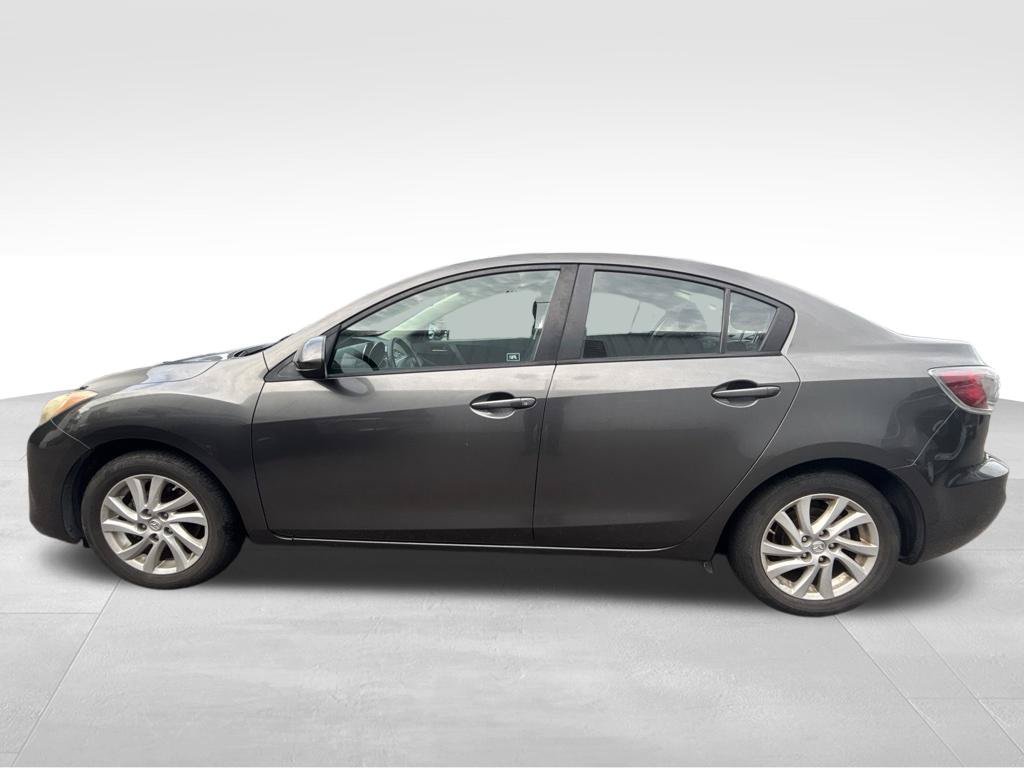 Used 2012 Mazda MAZDA3 i Touring with VIN JM1BL1V82C1633621 for sale in Virginia Beach, VA