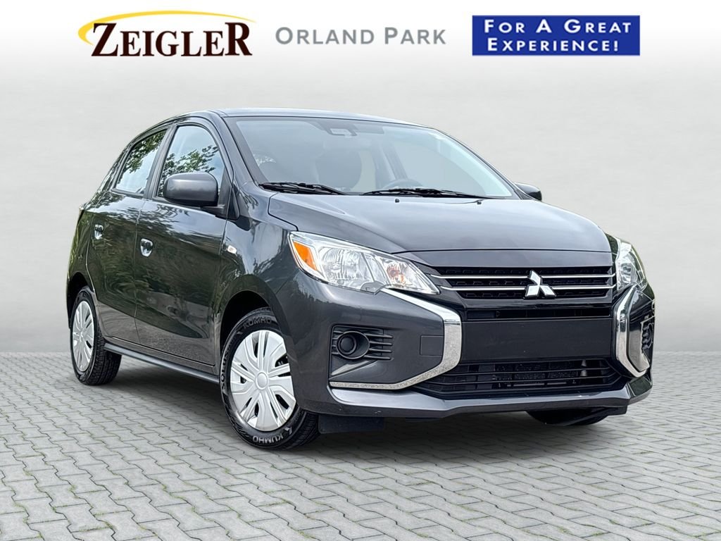 Used 2024  Mitsubishi  image 1