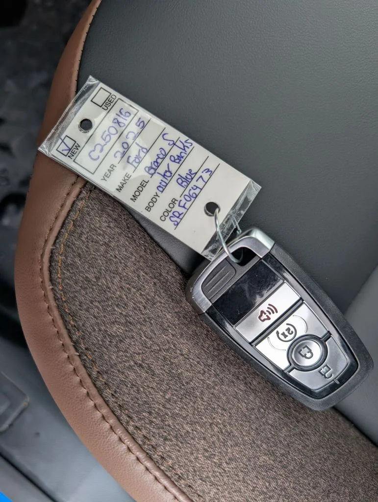 New 2025 Velocity Blue Metallic Ford Outer Banks® image 52