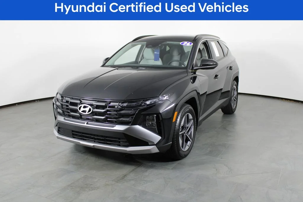 Used 2026 Black Hyundai SEL image 2