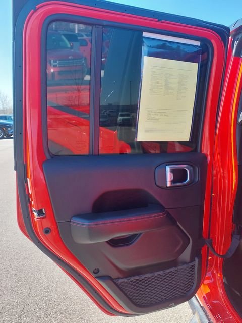 Used 2024 Red Clearcoat Jeep Rubicon image 16