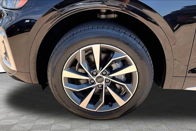 Used 2024 Black Audi 45 S line Premium Plus image 8