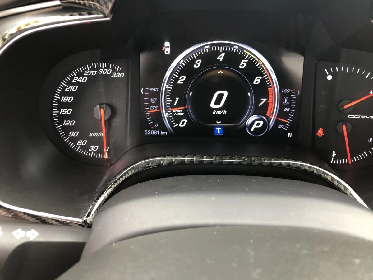 Used 2016 Red Chevrolet 2dr Stingray Cpe w/1LT image 14