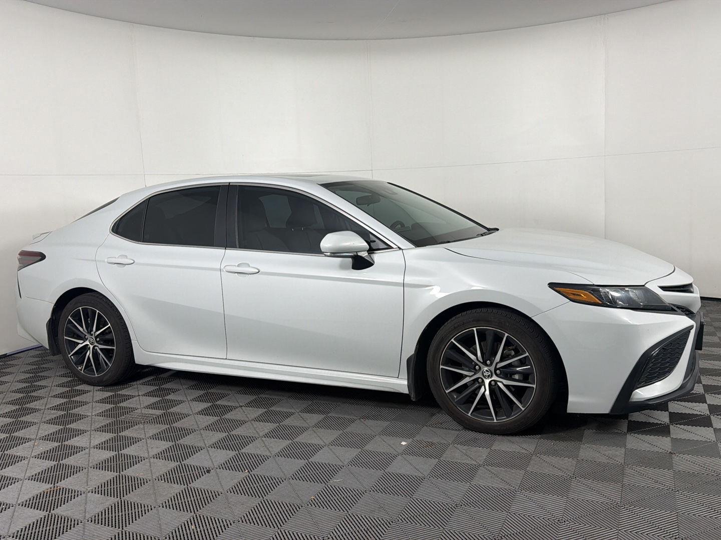 Used 2023 Ice Edge Toyota SE image 8