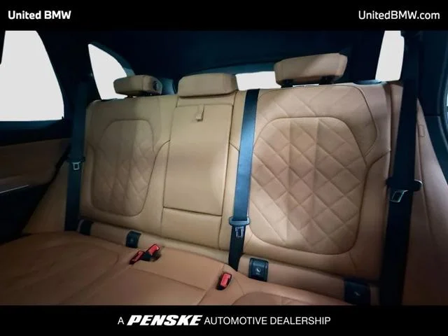 New 2026 Mineral White Metallic BMW X5 40i image 13