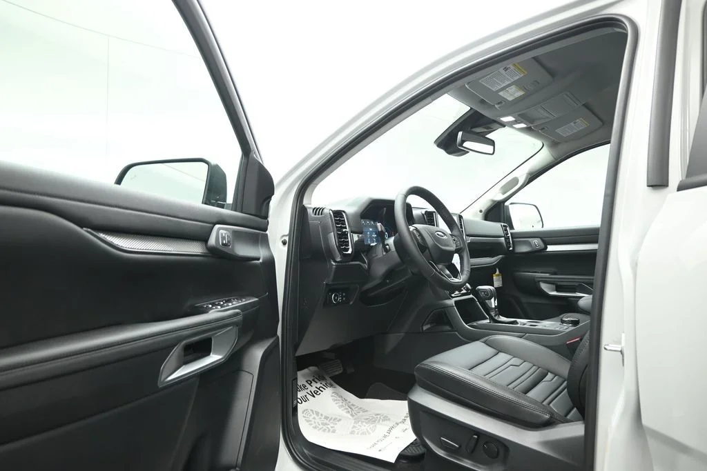 New 2026 Avalanche Ford Lariat image 6
