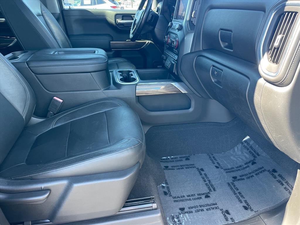 Used 2020 NORTHSKY BLUE METALLIC Chevrolet RST image 29