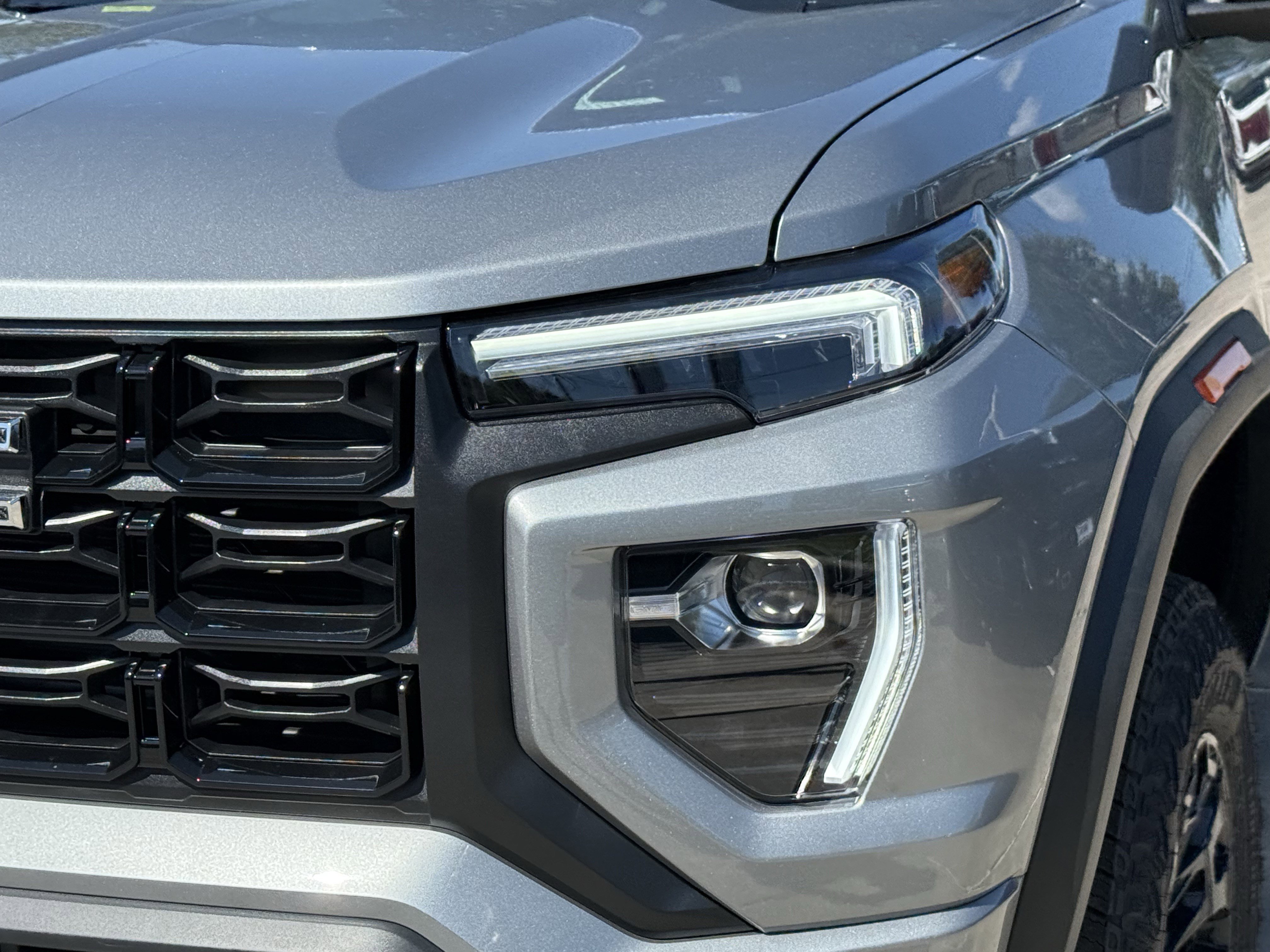 New 2026 Sterling Metallic GMC Elevation image 7