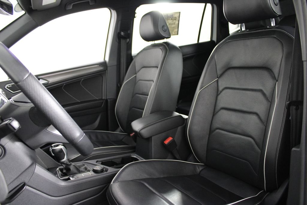 Used 2022 White Volkswagen 2.0T SEL R-Line image 18
