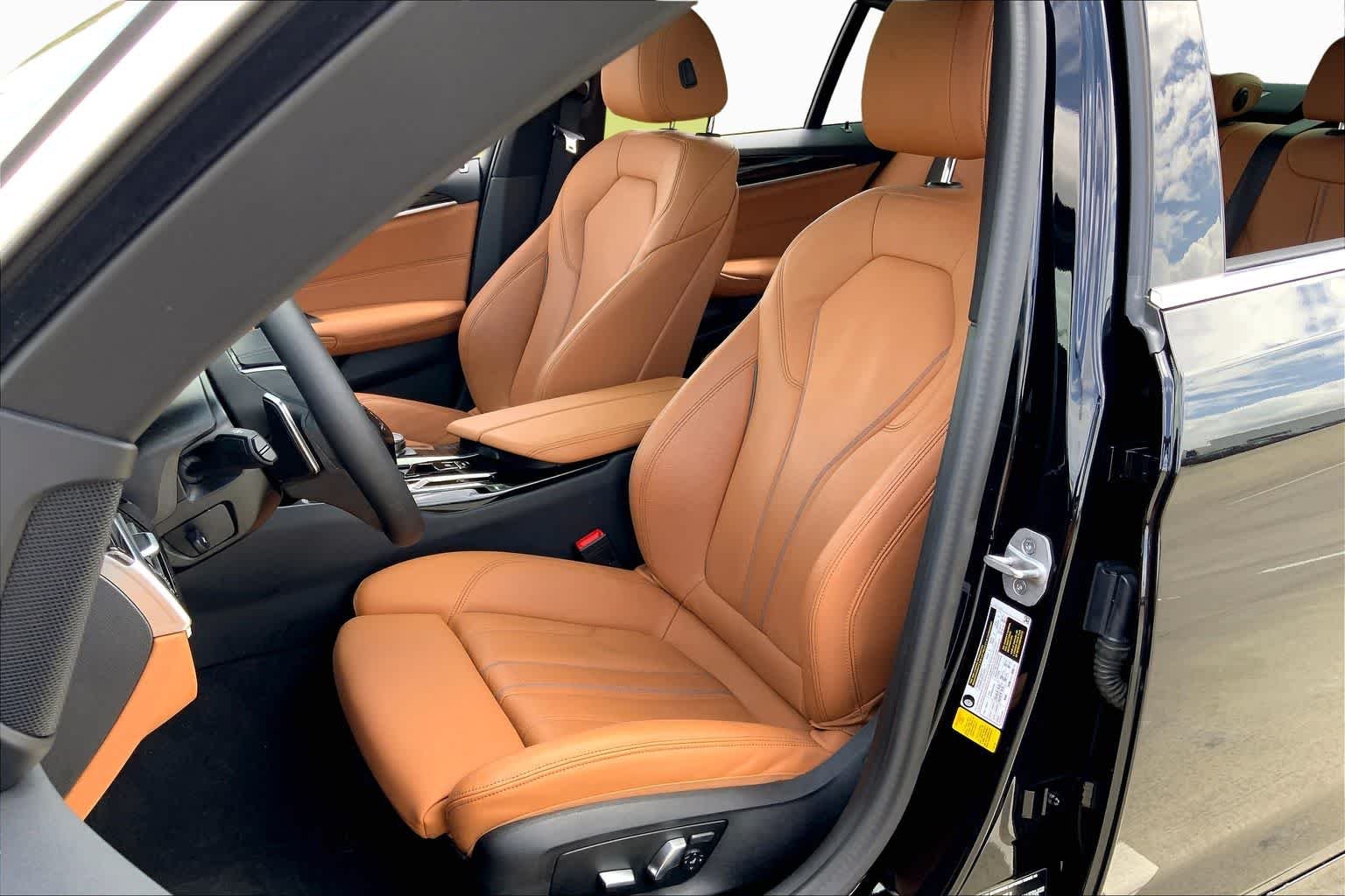Used 2023 Jet Black BMW 530i image 7