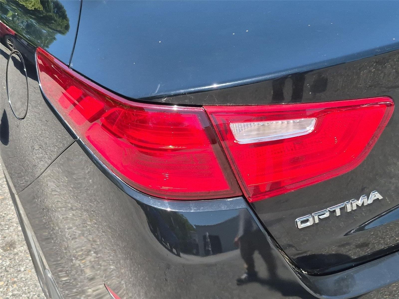 Used 2015 Ebony Black Kia LX image 12