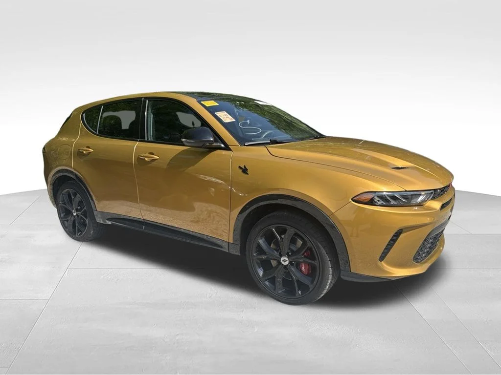 Used 2024 Gold Dodge R/T Plus image 3