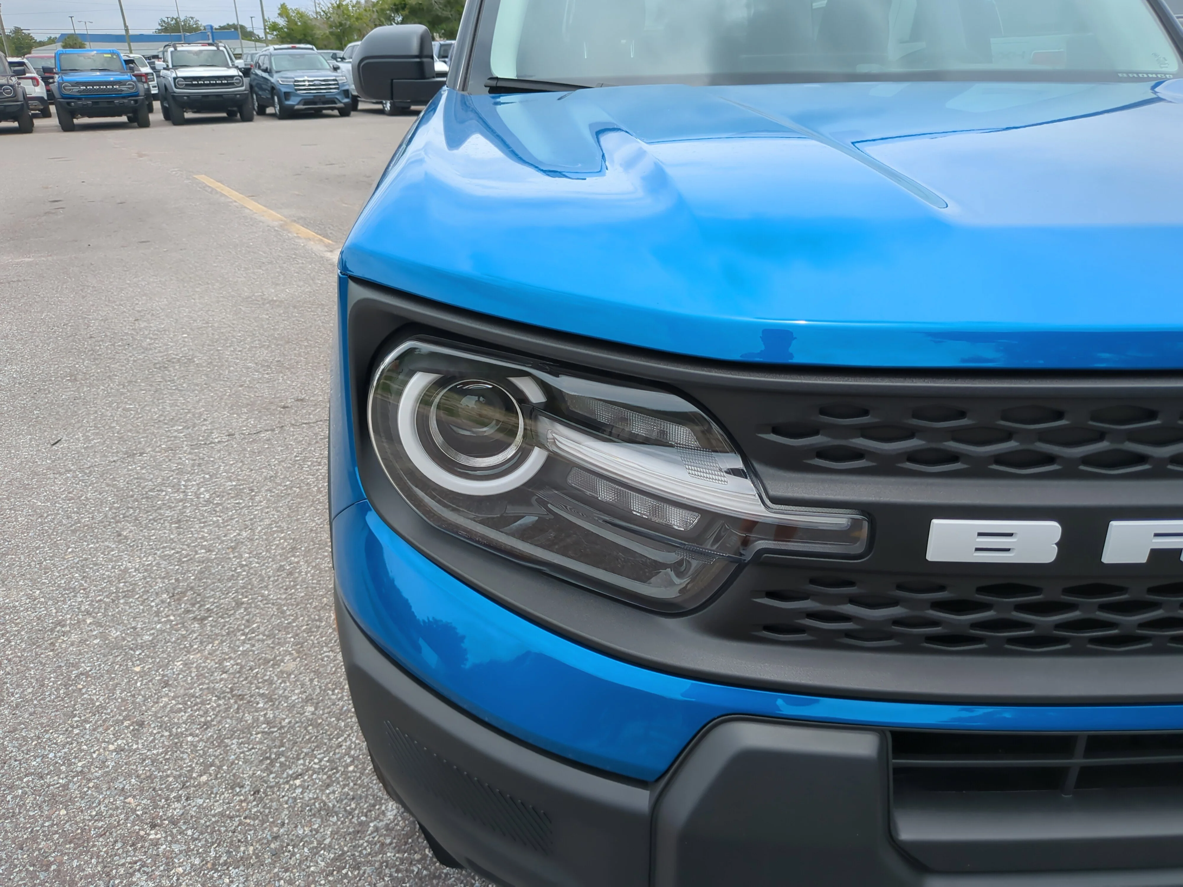 New 2026 Velocity Blue Metallic Ford Big Bend® image 9